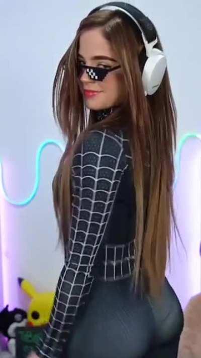 Un refrito pero de los buenos, la transparencia en esas nalguitas deben ser recordadas