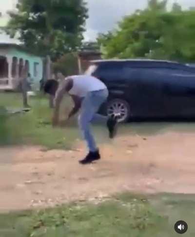 DONT RUN 🏃‍♂️ DONT TRIP 🏃‍♂️‼️‼️‼️