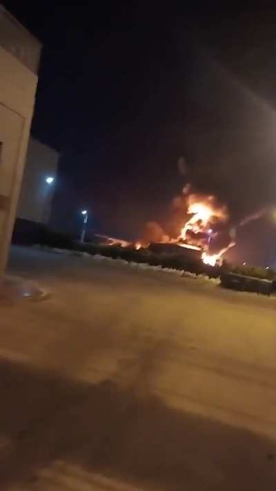 La explosión de cerca (no OC)