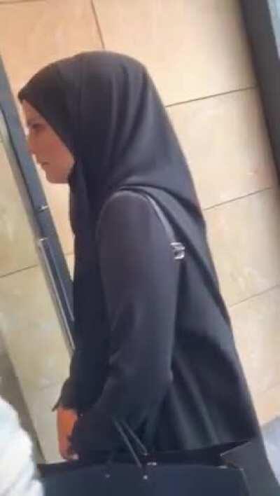 Social distancing at Zara, Beirut Souks!!! WTH!!!