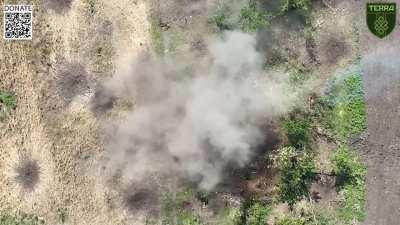 Ukrainian unit TERRA showing off their drone munition drops on Russian soldiers uncensored video with captions (Bakhmut direction, published September 2023)