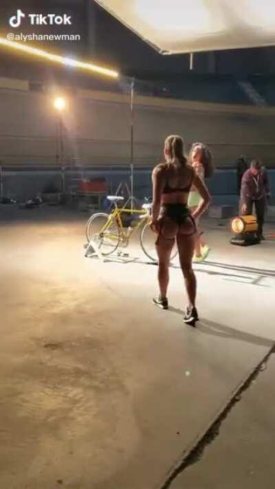 I could watch this all day