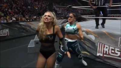 On AEW WrestleDream: Kris Statlander vs Julia Hart