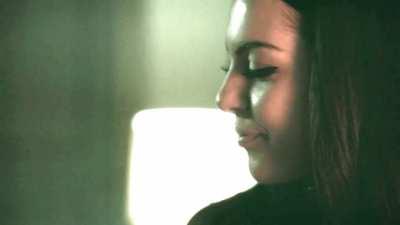 Kissing a girl 9 ( to patch up the audio and visuals a little bit)