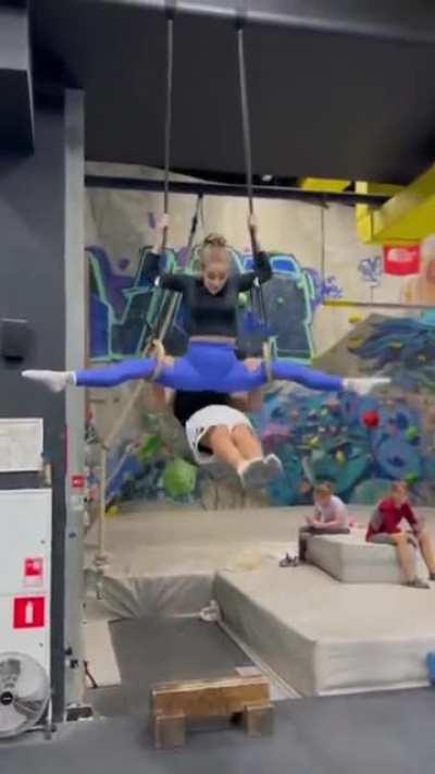 Намёк понял