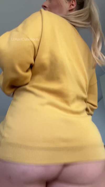 A fun way to reveal these cheeks