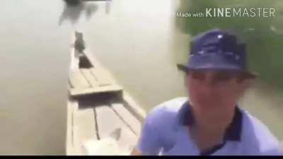 Ademe tá aquático😎