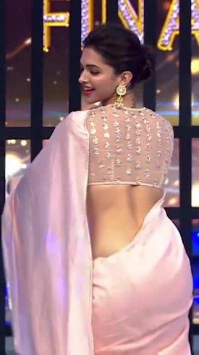 Deepika Padukone shaking hip in saree