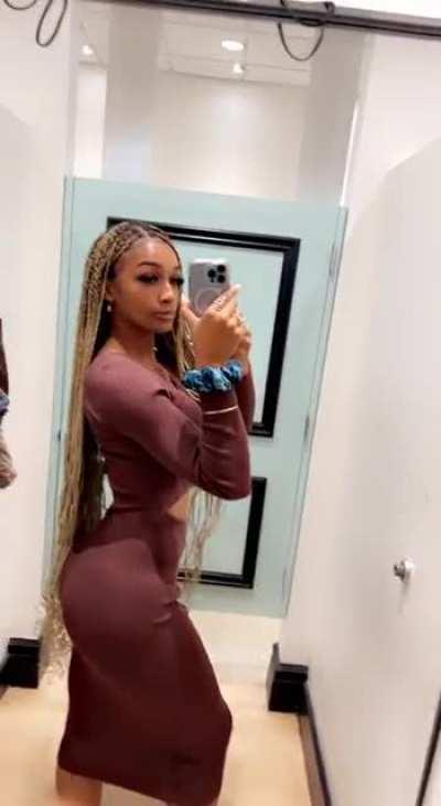 Bought this dress, thoughts?