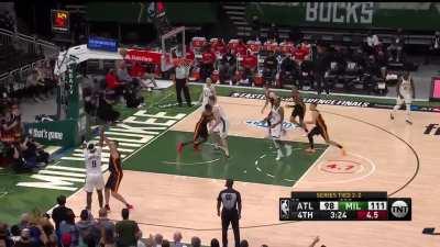 [Highlight] BP hits a corner three to get a career playoff high of 22