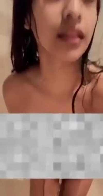 Meri hot sexy randi bandi ka nangi hokar naahati hui video viral hogyi link in description for full hot video