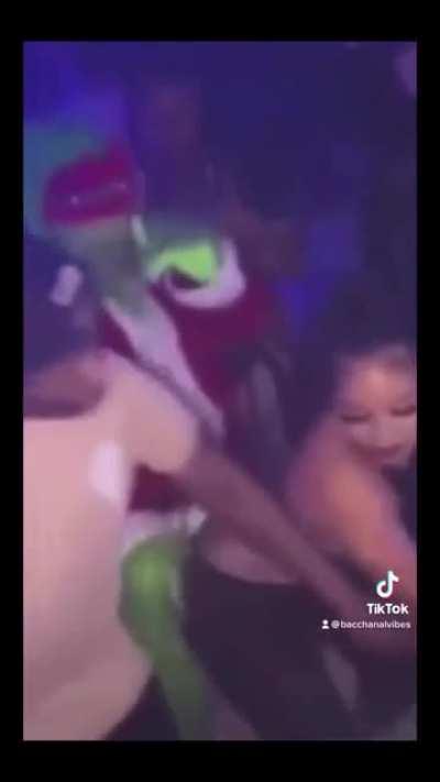 Turns out he can steal more than just Christmas (@bacchanalboys)