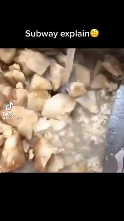 thats why my tummy go boom