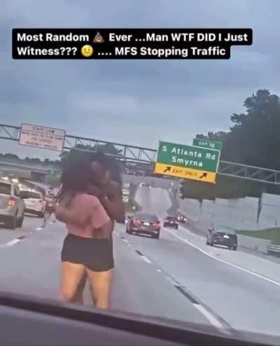 Lmaooo people are crazyyy