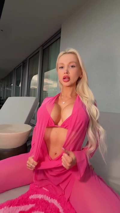 I love to accidentally (or on purpose) reveal my big tits in micro bikini in public