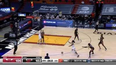 [Highlight] Jimmy Butler misses the layup down 4 with 37 seconds left