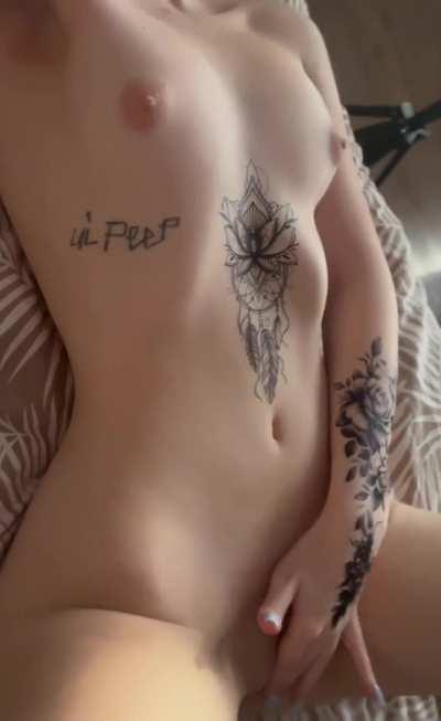 Na OF běží 75% sleva tudíž sub pouze za 3,20$, za sub dostaneš překvapeni! Doufám že se uvidíme, těším se na tebe!😌❤️