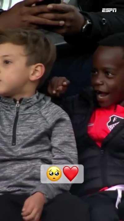 Watching Football With The BROSKIS 🏈