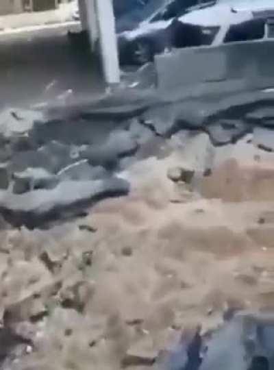 Some breaking video from Israel. Location unknown yet