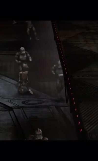 look at how the 212th clone just bops the droid out of the way with his rifle. I love how much detail the cgi team put into ROTS