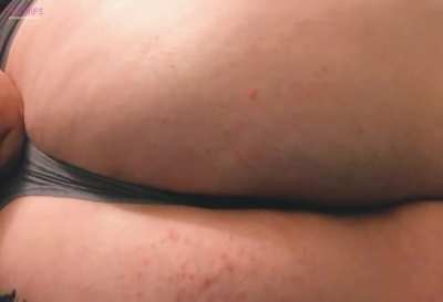 Giving myself a wedgie! 🤭🥰