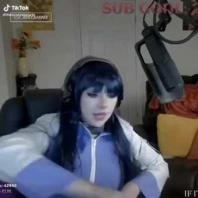 Chica otaku chica otaku