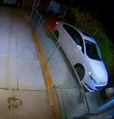 Attempted robbery. One of the robbers beg for his life later succumbed to his injury.