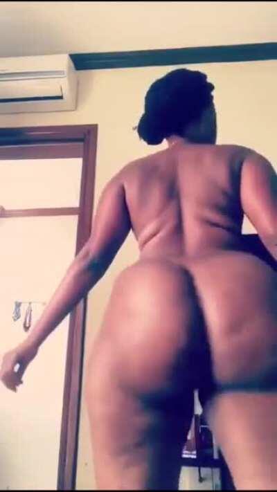 Chocolate Booty Goddess