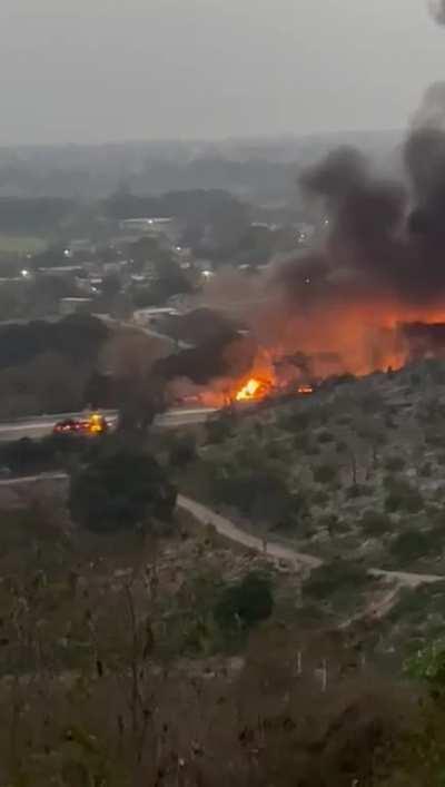 Cargo truck explodes after crash on highway. Veracruz, México 3/9/2023
