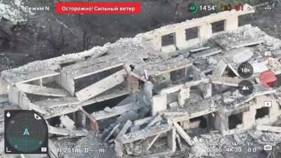 RU POV: A Russian flag is raised in the center of Urozhaine