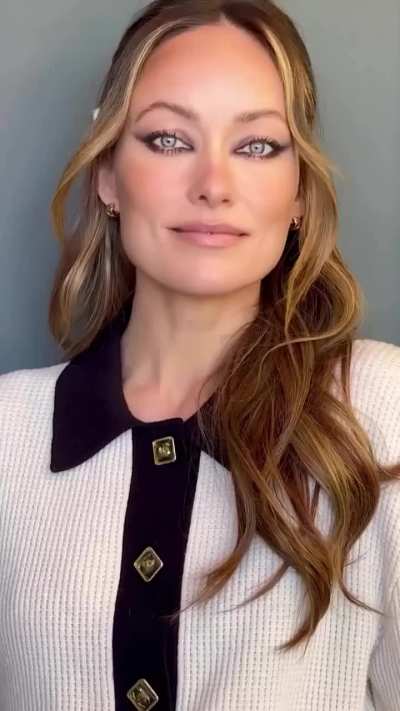 Getting ready for Academy Women's Luncheon, Los Angeles | December 10, 2024