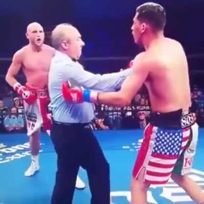 The look on the other boxers face, 