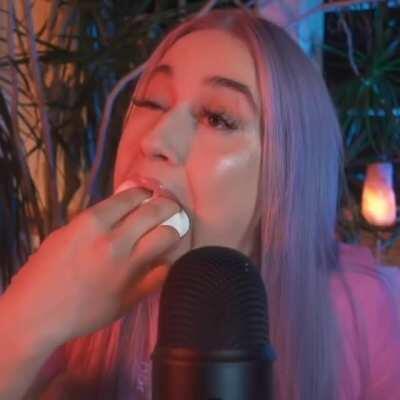 Lael’s Oral Fixation