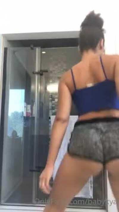 Kya More of her Content 🔗 in the Comments👇