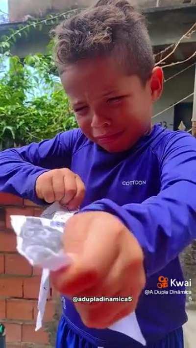 Eu ia votar no Lula, mas fiquei emocionado com esse vídeo e repensei meu voto