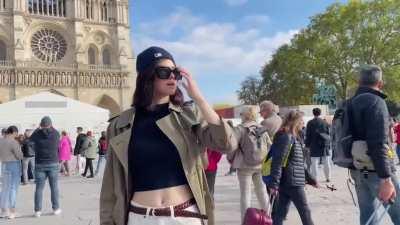 Crop top GIF (YT 10/21/22)