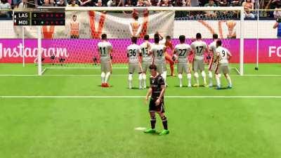 Rulli gets the party started!