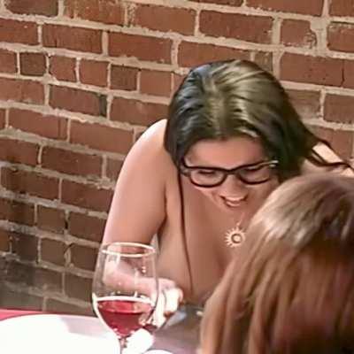 Dare Taylor's busty plots in 'Evil Bong 888: Infinity High' [Enhanced 60fps]