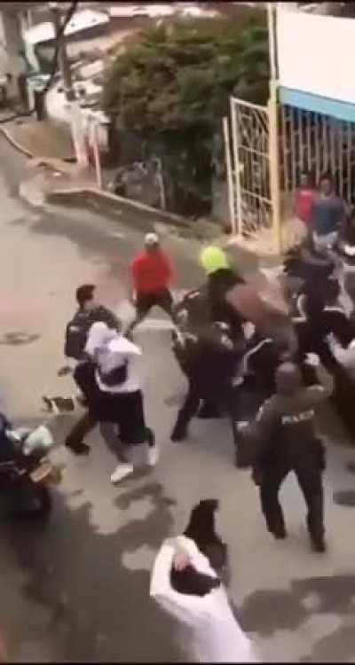 HMB while I save this thieve