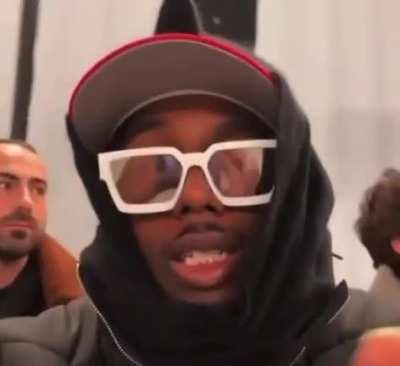 I know this ain’t chicago related but could y’all imagine yourself performing live and the ppl that shot you are sitting front row😂😂😂 dis the funniest shit i seen all week