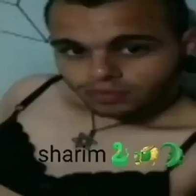 Alguém tem a imagem do Messi com o rabao?