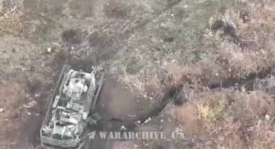 Crew of disabled Russian APC killed in CQB by Ukranian Soldiers as they try to Escape