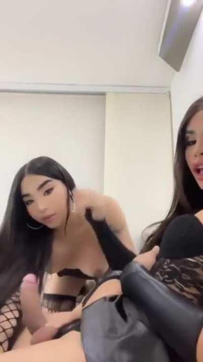 How I imagine sleepovers