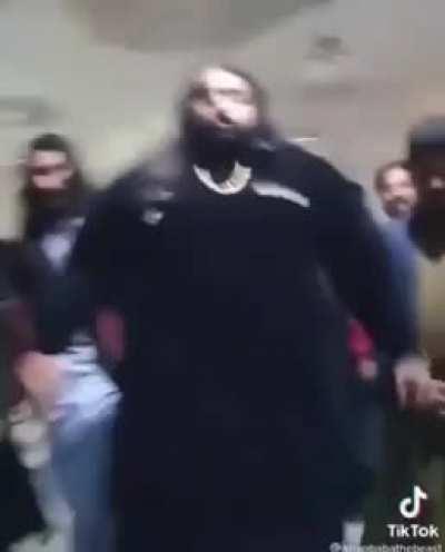 The Bøüldêr. Protector of his sacred servants.