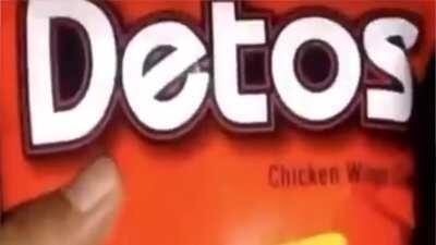 viper in da crib eatin