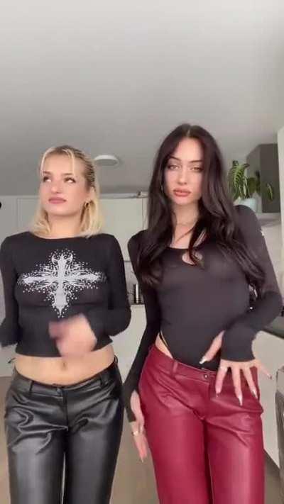 Kayla Shyx: sexy mit Sofya