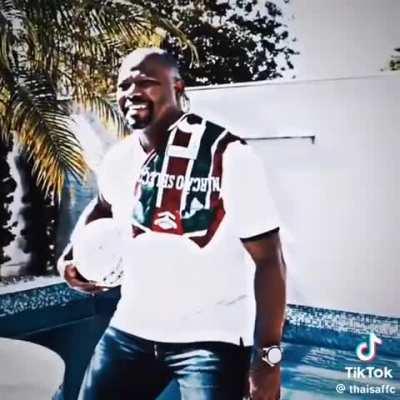 Só um homem pode salvar o 2024 do Fluminense 