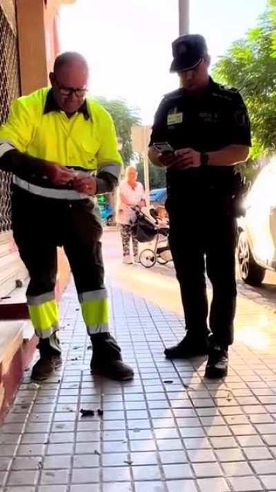 Spanish police analysing DNA from street dog poo to fine dog owners