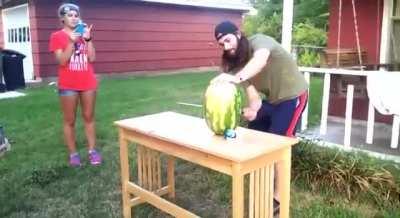 Let's play with a machete and a watermelon, it will be fun!