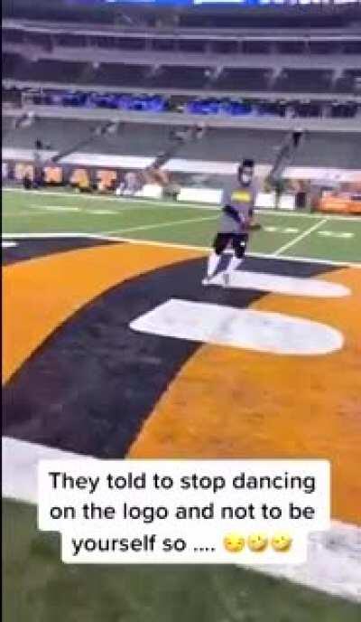 Corvette corvette JuJu got his ass rocked and flew like a jet